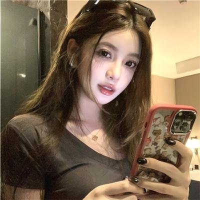 小镇幽浮